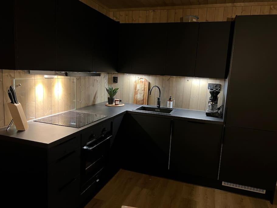 Skaidi Lodge - Modern Cabin Luxury - 6 Beds Hammerfest Exteriör bild